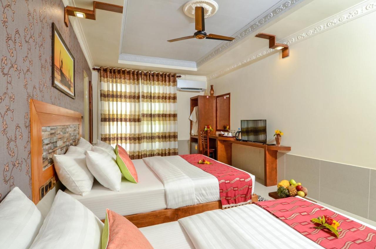 Maladiwa Beach & Spa Maafushi Exterior foto