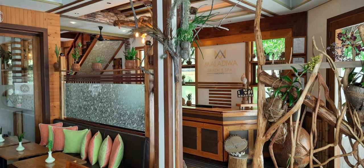 Maladiwa Beach & Spa Maafushi Exterior foto